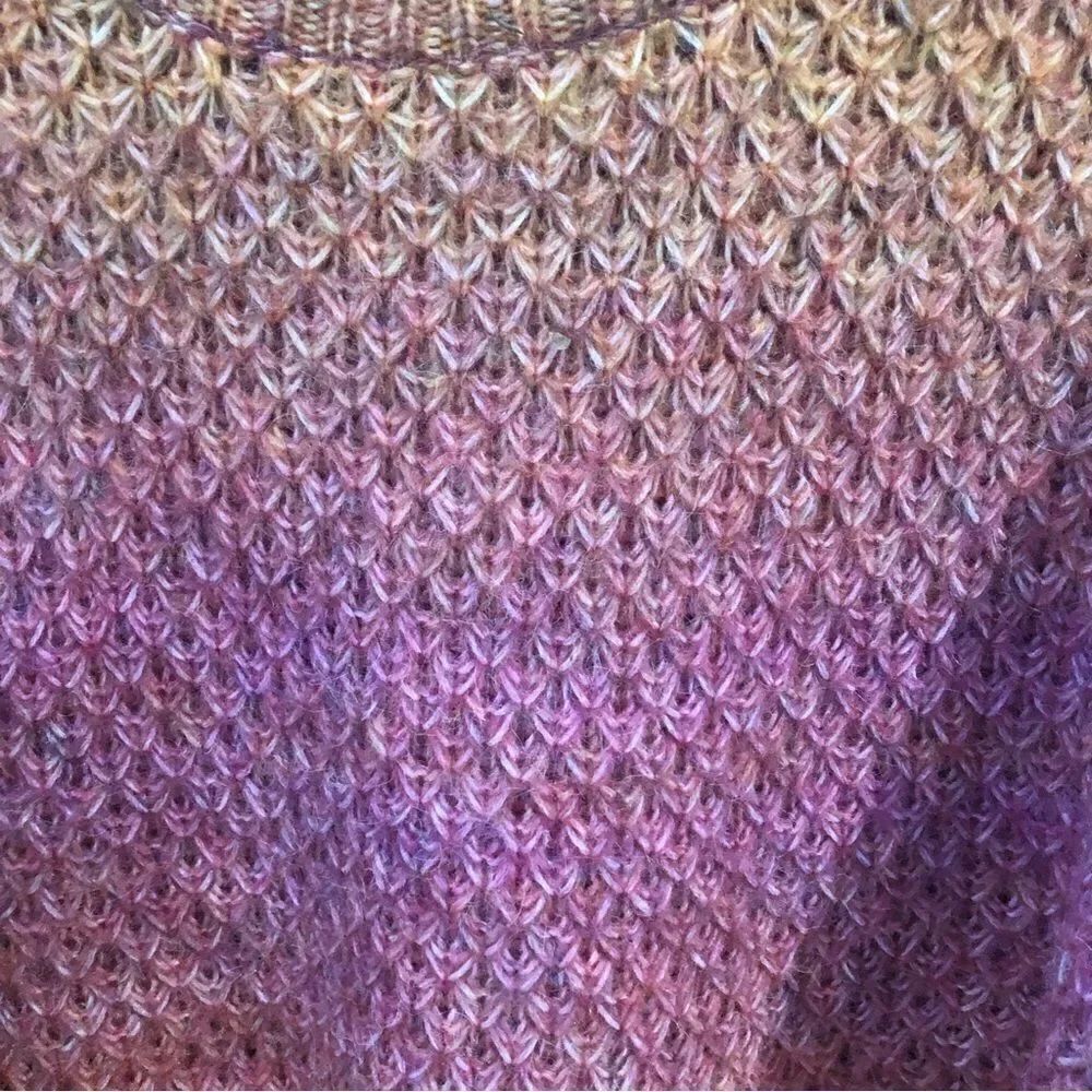 Cliche Sweater - Picture 6 of 6